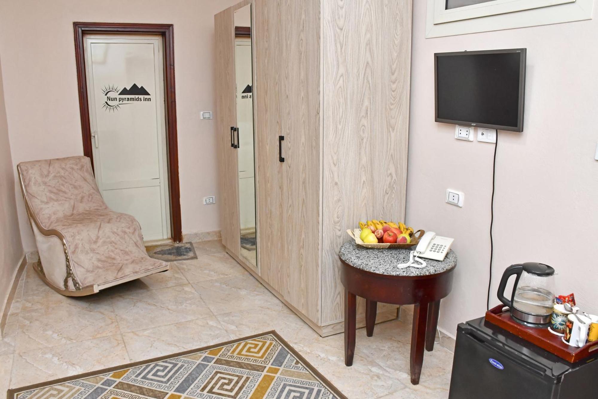 Nun Pyramids Hotel Kafrat al Jabal Номер фото
