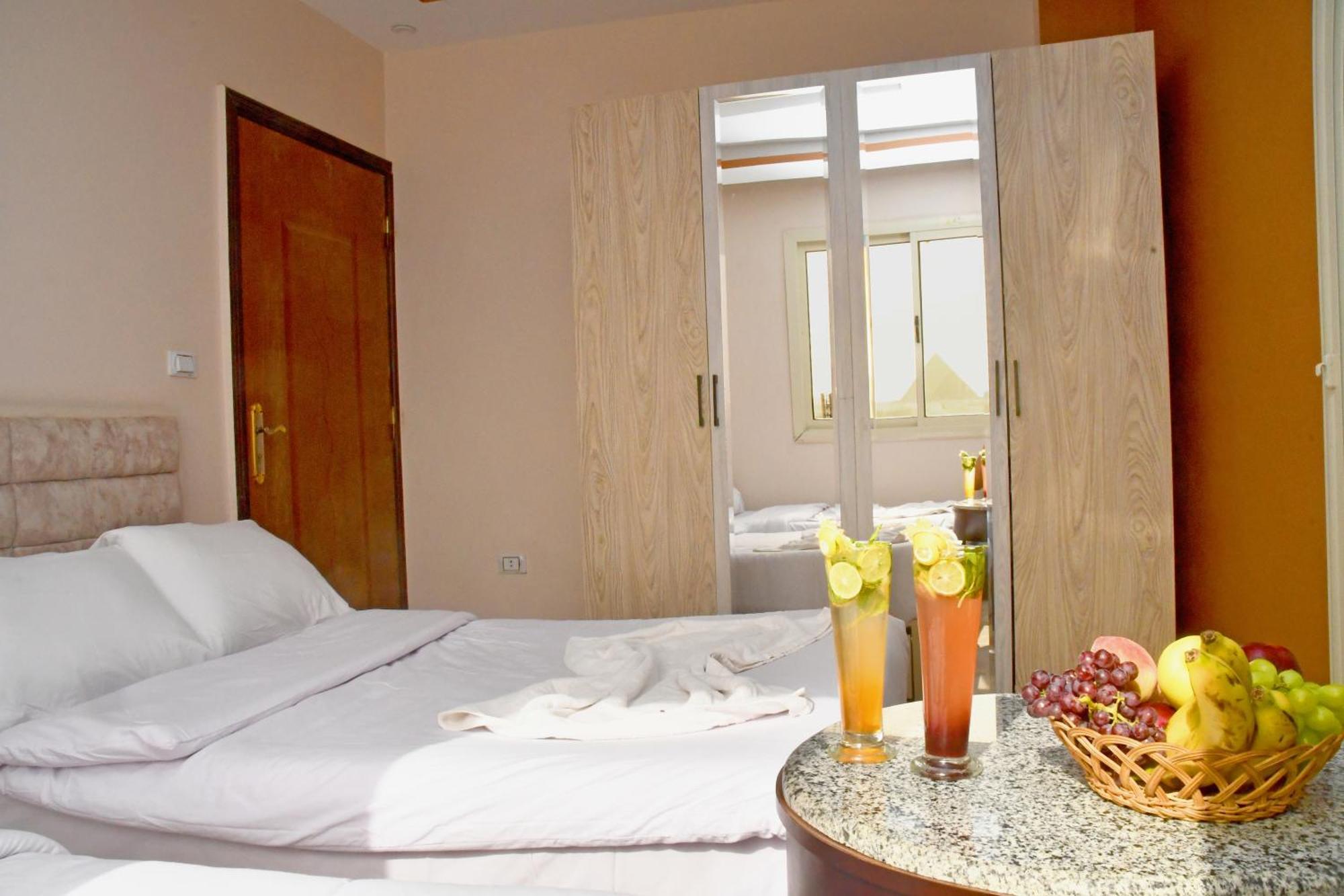 Nun Pyramids Hotel Kafrat al Jabal Экстерьер фото