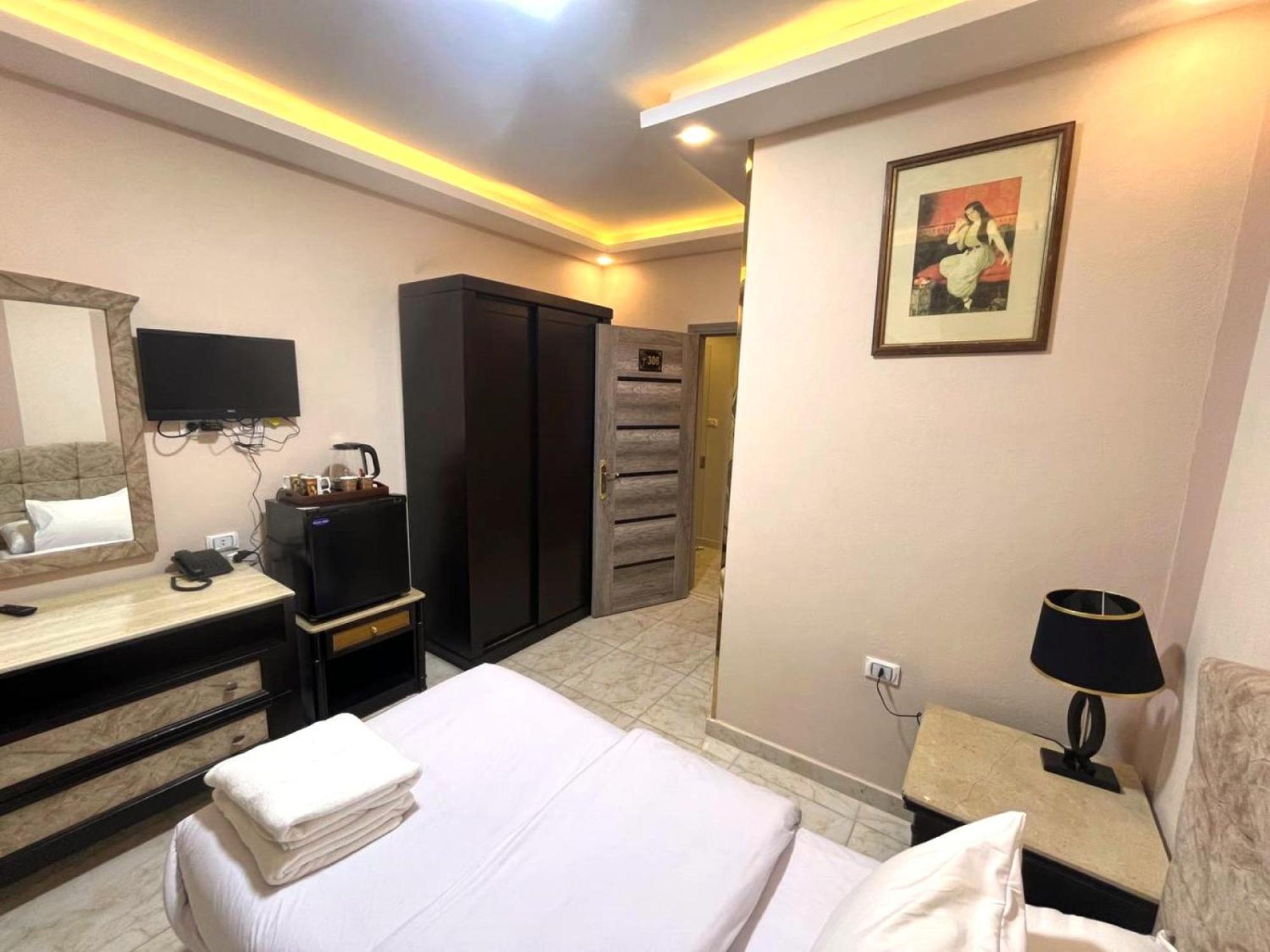 Nun Pyramids Hotel Kafrat al Jabal Номер фото