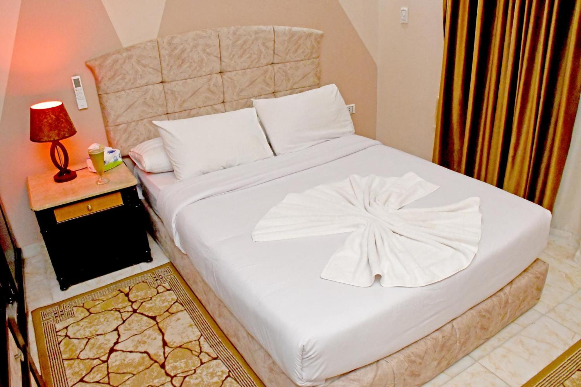 Nun Pyramids Hotel Kafrat al Jabal Номер фото