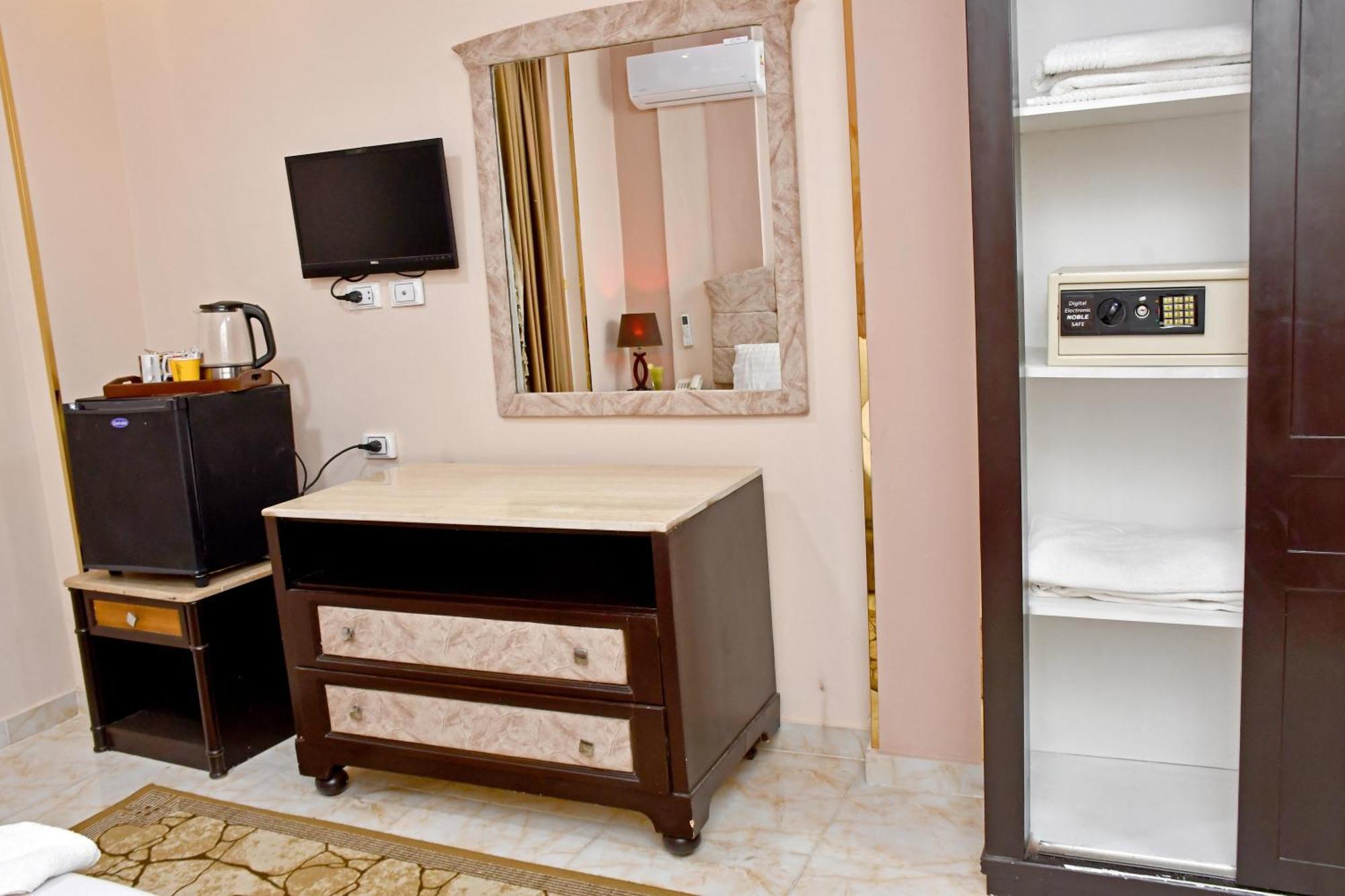 Nun Pyramids Hotel Kafrat al Jabal Номер фото