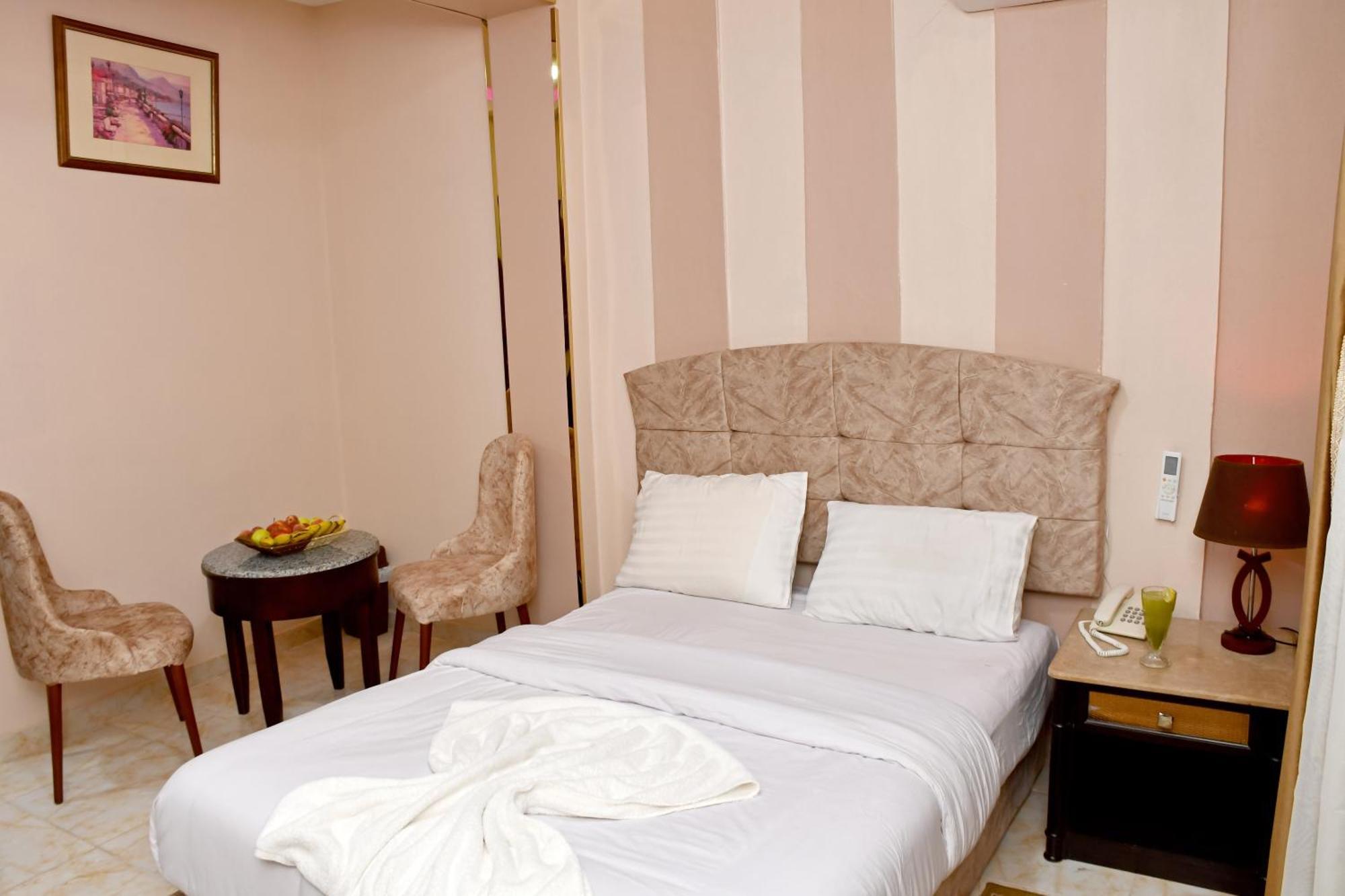 Nun Pyramids Hotel Kafrat al Jabal Номер фото
