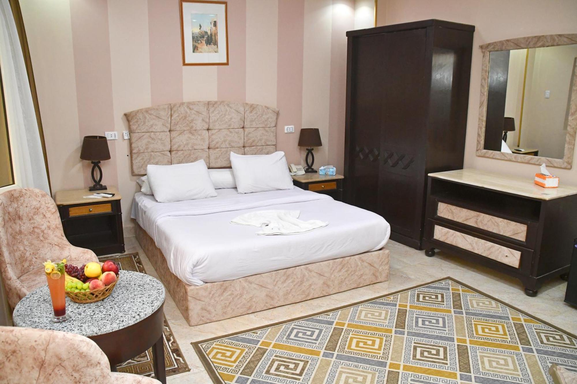 Nun Pyramids Hotel Kafrat al Jabal Номер фото